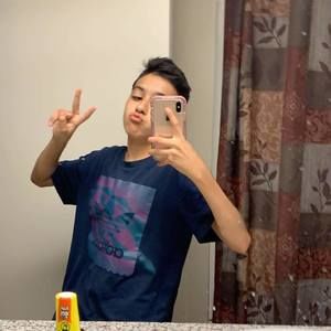 Meet your Posher, Jason